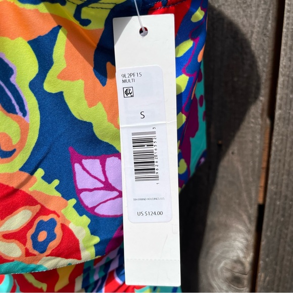 NWT Tahari floral one piece swimsuit size small - Picture 7 of 17